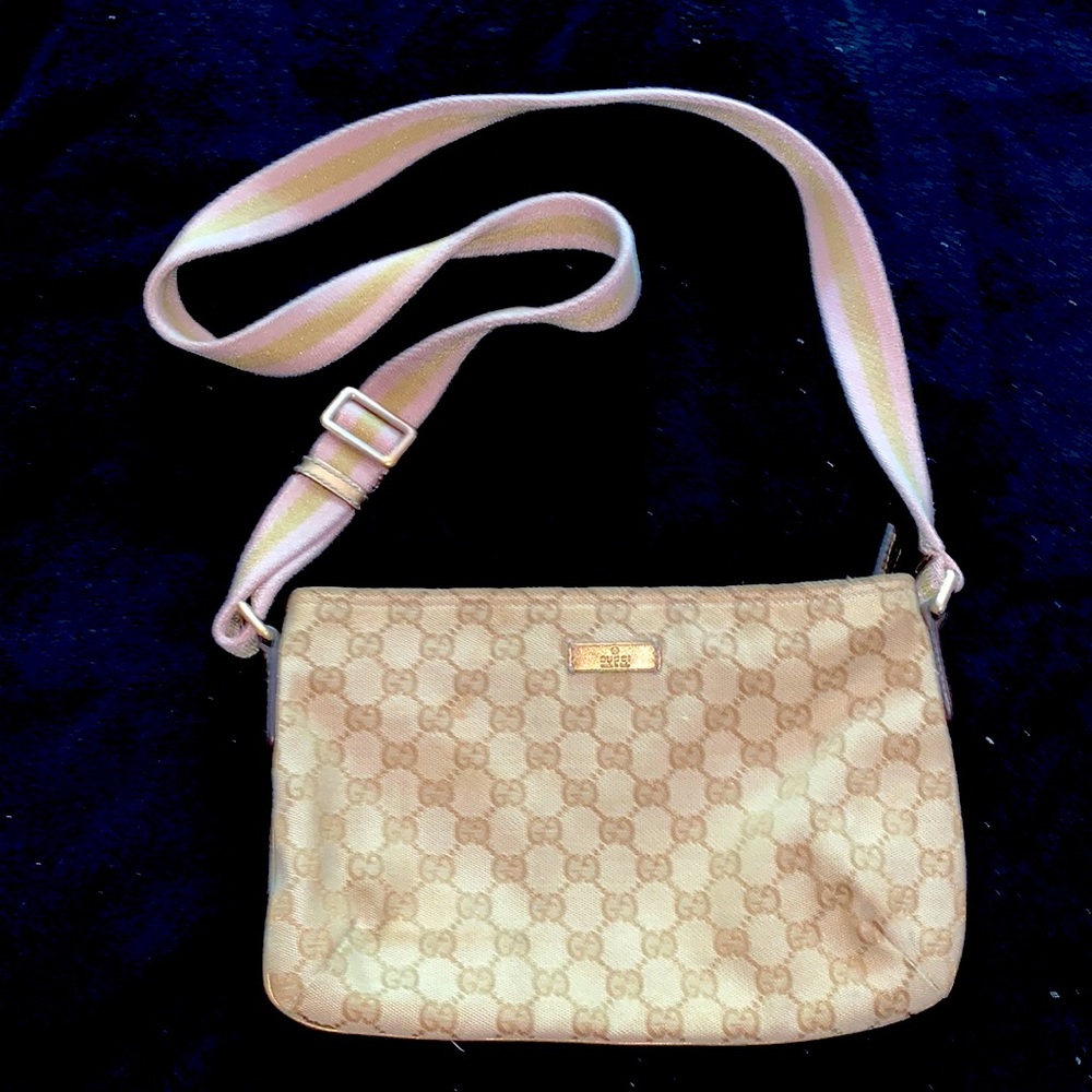 Gucci monogram shoulder bag